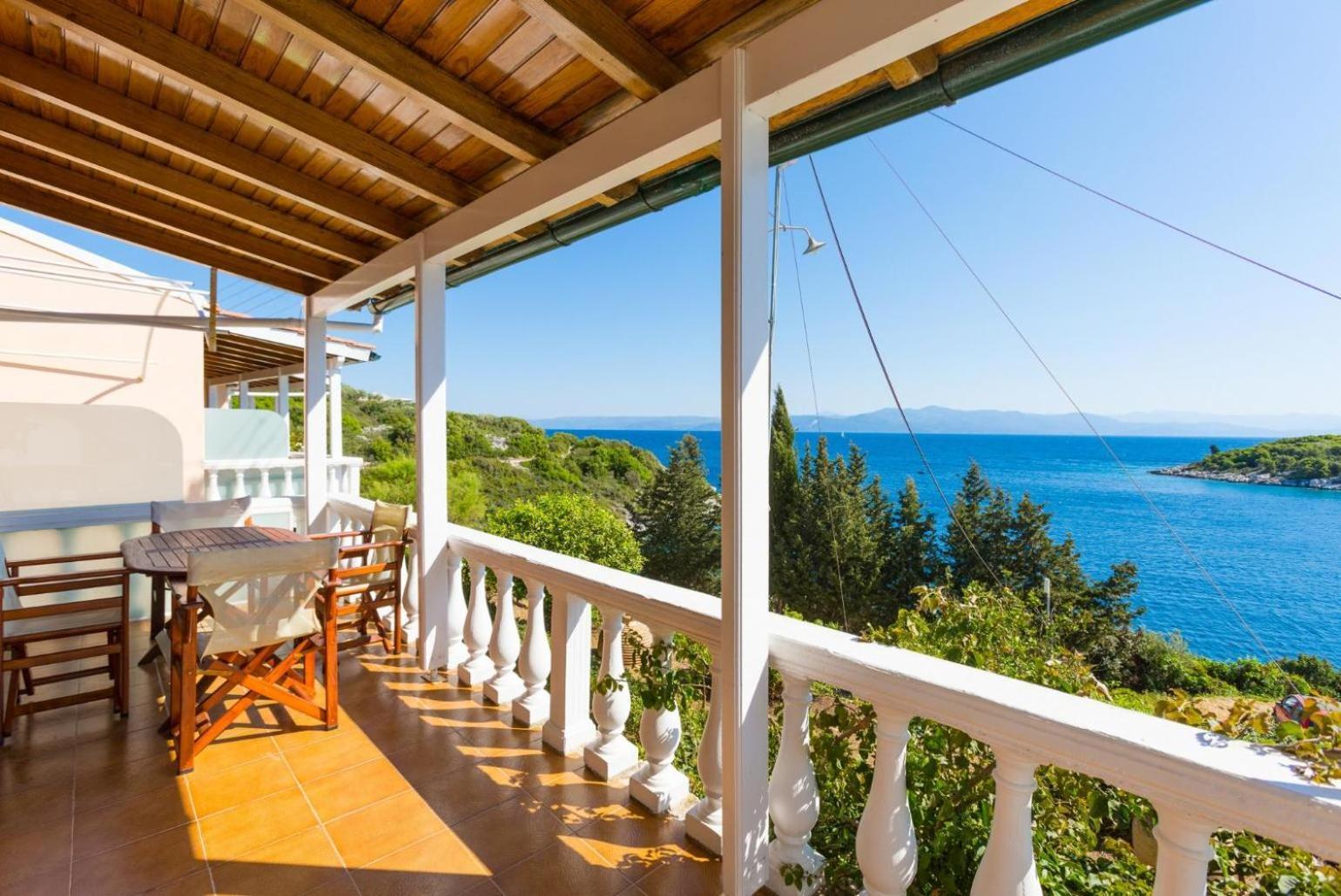Dolphin Villa 1 Porto Ozias Bagian luar foto